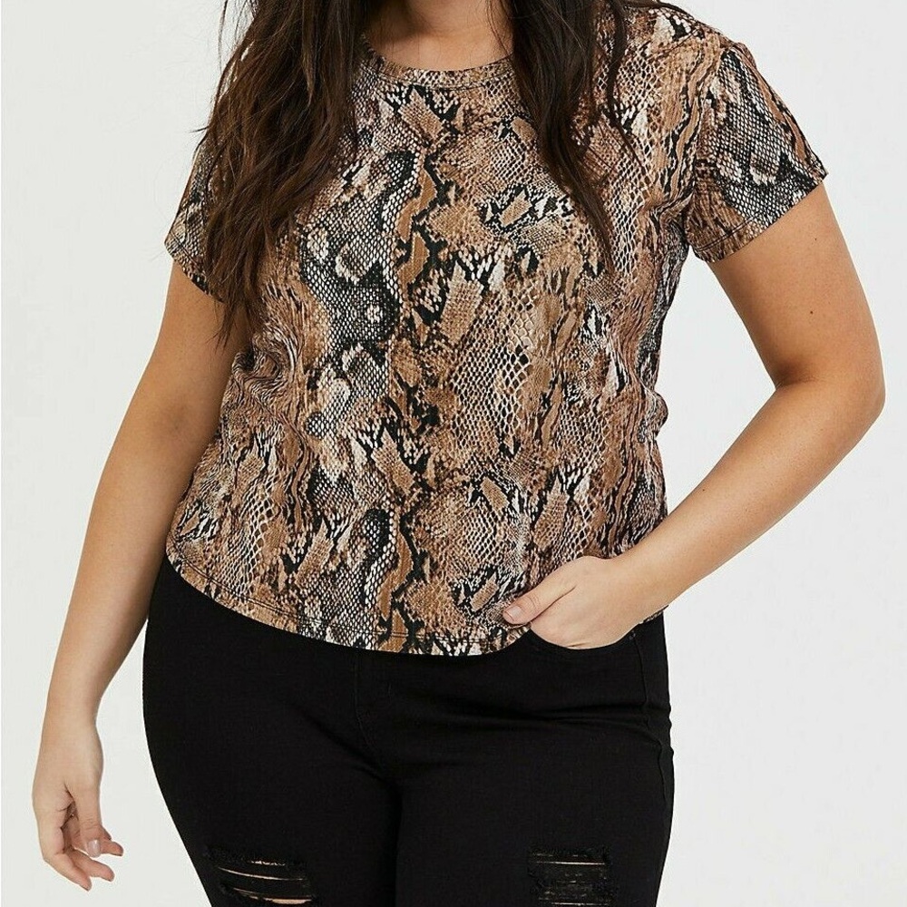 2x Torrid Top Short Sleeve Plus Size Python Snake… - image 1